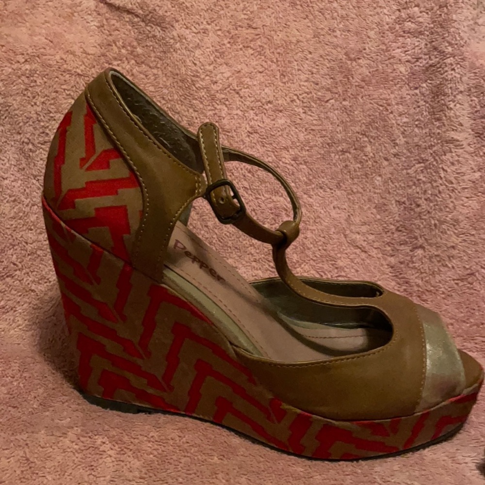 Pink & Pepper Wedge Sandals